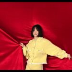 Kang Mi-na Instagram - 조금 많이 늦은 맵스 비하인드🥰