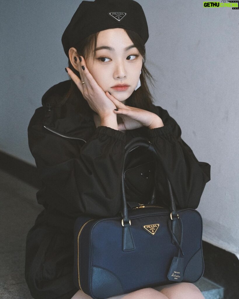 Kang Mi-na Instagram - Prada’s Re-Nylon is regenerated nylon created through the recycling and purification of plastic collected from the ocean. #PradaReNylon #Prada #ad 🤍🖤🐬