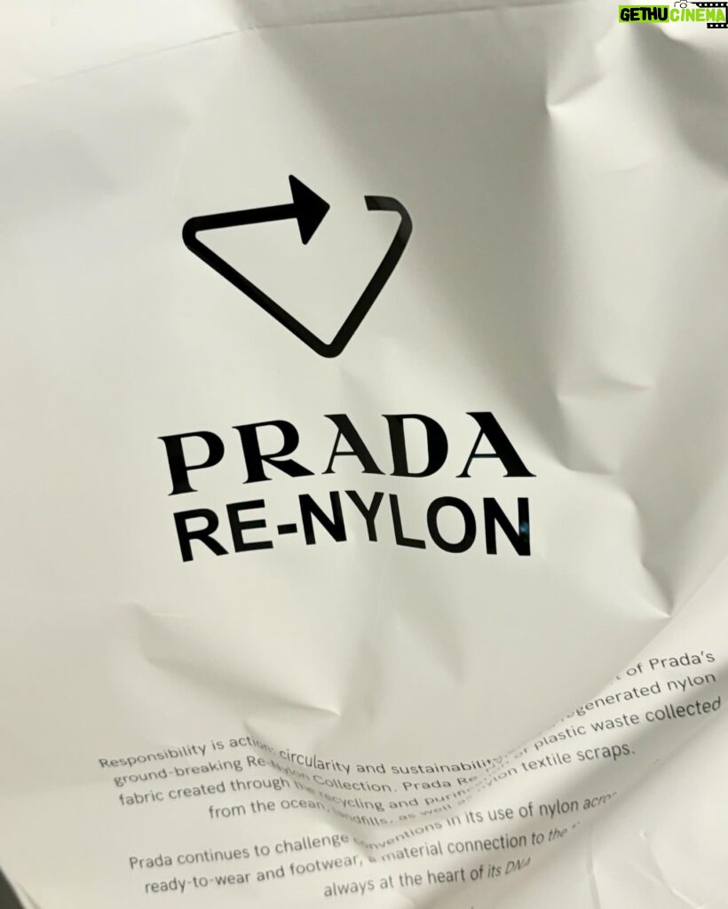 Kang Mi-na Instagram - Prada’s Re-Nylon is regenerated nylon created through the recycling and purification of plastic collected from the ocean. #PradaReNylon #Prada #ad 🤍🖤🐬