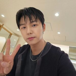 Kang Min-hyuk Thumbnail - 276.1K Likes - Most Liked Instagram Photos