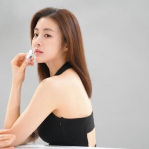 Kang So-ra Thumbnail - 37.9K Likes - Most Liked Instagram Photos