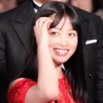 Kanna Hashimoto Instagram - こんにちは！環奈MGです。 昨日は映画「キングダム」のワールドプレミアでした。 ということで、レッドカーペットイベントの時の環奈をシェアします！ #橋本環奈 #橋本環奈2019 #橋本環奈マネージャー #キングダム #映画キングダム #河了貂 #ワールドプレミア #レッドカーペットイベント