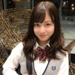 Kanna Hashimoto Instagram - こんにちは！環奈MGです。 環奈の写真もちゃんとシェアします。 今日は現在撮影中の「午前0時、キスしに来てよ」からオフショットです。 ハッシュタグの「０」を半角にするか全角にするか迷いました。半角にしたから皆さんも半角にしませんか？ #橋本環奈 #橋本環奈2019 #橋本環奈マネージャー #日奈々 #午前0時キスしに来てよ #ゼロキス #0キス #0キス好きと繋がりたい #午後１時にイイネに来てよ