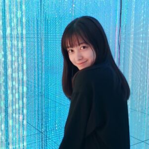 Kanna Hashimoto Instagram - こんにちは！環奈MGです。

今日はね、最近の環奈のプライベートをシェアします🤳
環奈のプライベートシェアって初めてじゃないですか？って事で調子に乗って3枚もあげちゃうよ！

#橋本環奈 #橋本環奈2020 #橋本環奈マネージャー #チームラボプラネッツ #環奈ちゃんのプライベート