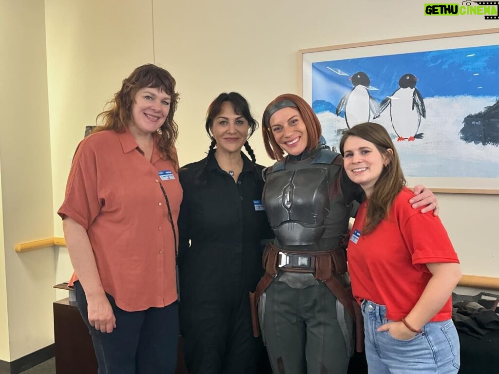 Katee Sackhoff Instagram - The Mandalorian crew is one of the best in the business. These wonderful ladies came out to get Bo-Katan ready for the event last week. Couldn’t have pulled it off without them. 💙 I want to add a huge thanks to @disney @lucasfilm @disneyfamily @starwarslife @starlightchildrensfoundation for everything they did to make this happen. And everything they continue to do for foundlings everywhere. This Is The Way Always 💙 @getinvolvedchla