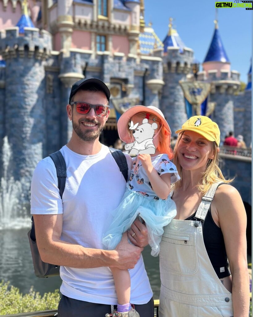 Katee Sackhoff Instagram - Disneyland with my two favorite people 💖 This place is so magical. The perfect Mother’s Day.