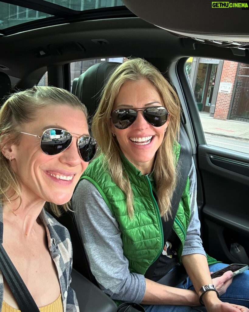 Katee Sackhoff Instagram - This is one of those “pics or it didn’t happen” moments! I had a whirlwind trip to Atlanta for @atlcomicconvention and stayed out with @officialtriciahelfer for one night. Had a wonderful dinner and laughed more than I have in a long time thanks to @enriquemurciano then breezed out the next morning. I miss you already 😘 #bsg #georgia