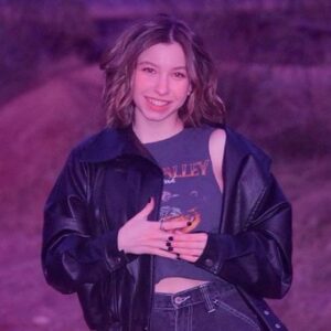 Katelyn Nacon Instagram - 🧀n