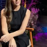 Kateryna Osadcha Instagram - Сьогодні зустрічаємось з вами о 21:00 на 1 1 Україна. На вас чекають історії @tina_karol @katykino @klopotenko @inna_np і, звичайно, «Пісня мого життя». Сподіваюсь, вони відгукнуться у ваших серцях так само, як в моєму. Моє спілкування з відомими людьми ще ніколи не було таким відвертим. Часи змінили нас усіх. Вдячна їм за сміливість відкриватися.