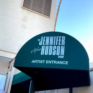 Katharine McPhee Instagram - So excited to be reuniting with my girl @iamjhud this morning on @jenniferhudsonshow talking all things @kmfjewelry! 💕✨

📸: Chris Millard /Warner Bros/ @csrfnsc