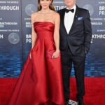 Katharine McPhee Instagram - @breakthrough 🌹 amazing event honoring advances in science and mathematics 📸: paul smith | featureflash