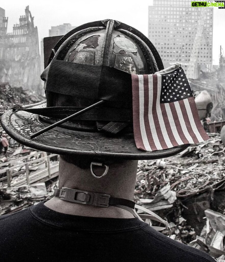 Katie Cassidy Instagram - Reflecting & forever paying tribute to the lives altered ♥️ We will never forget #911 #WeRemember