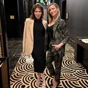 Katie Cassidy Instagram - Had a blast this week with @lamag celebrating #AmericanFiction 🖤