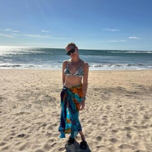 Katie Cassidy Instagram - Another amazing stay 🌴 Thank you @marriott_cr for a beautiful week in the tropics!