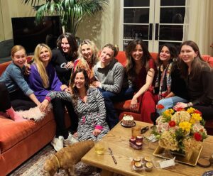 Katie Cassidy Instagram - Happy birthday @hollysedillos & happy #internationalwomensday to all women, including this crazy talented bunch!