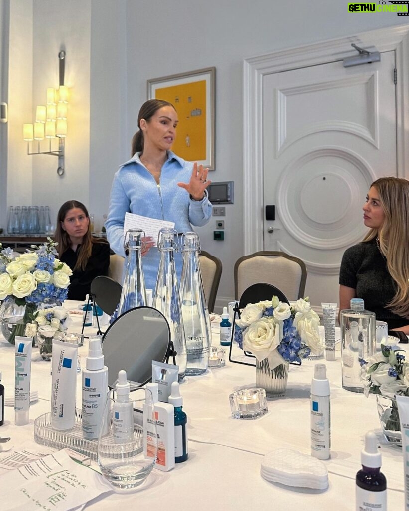 Katie Piper Instagram - Skin Confidence Masterclass with @LaRochePosay ✨ A special breakfast, a room of empowerment, solidarity and a safe space as @larocheposay continue to champion men and women to share their skin stories, plus inspiring insight and advice from @drmarinevincent So proud to work with them and use their products 🩵 Thank you @lounorthcote @skinwithsoph @sparklesandskin @its_just_acne @izzierodgers @thewrightglow @lifewithmils_ @nancy__xoxx @sophirelee @shakeel.murtaza @gracefvictory @nikkililly_ @theannaedit @medhymalanda @millyg_fit @beaheaton for coming and contributing ✨and to the La Roche team @adiedewhurst @claudia_johnston for making so incredible as always 💙 AD / Ambassdor