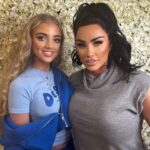 Katie Price Instagram - We had the best time meeting everyone in Arbroath last night 💖 thank you @chrystinaa and @saffronrosemakeup
