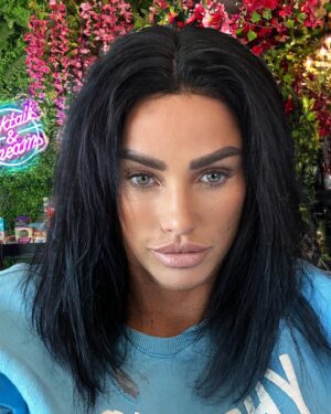 Katie Price Thumbnail - 33.6K Likes - Top Liked Instagram Posts and Photos