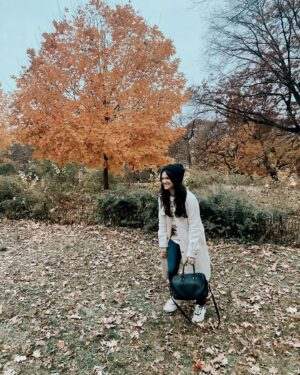 Katie Stevens Instagram - A troll in Central Park ✨