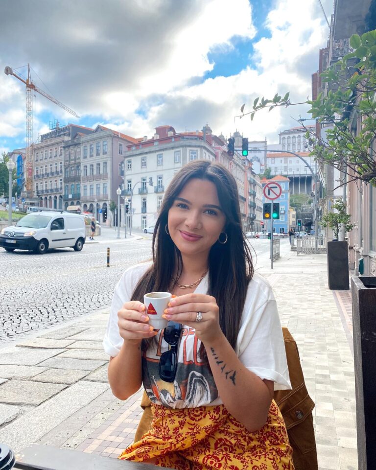 Katie Stevens Instagram - primeira vez ao Porto e Douro 🇵🇹 adorei