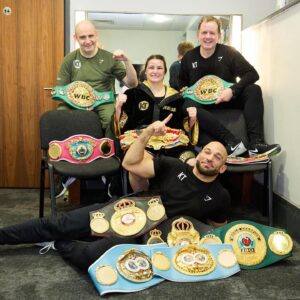 Katie Taylor Instagram - A truly special night at the @3arenadublin. Eternally grateful for the support. 🇮🇪@crokepark_official @eddiehearn Let's go! 🏟️