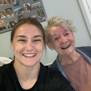 Katie Taylor Instagram - Family time! ❤️