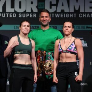 Katie Taylor Instagram - It’s good to be home! See you all tonight 🇮🇪 @Gymshark #TaylorCameron