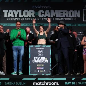 Katie Taylor Instagram - It’s good to be home! See you all tonight 🇮🇪 @Gymshark #TaylorCameron