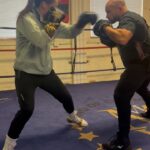 Katie Taylor Instagram - 2 weeks to go 💪 🇮🇪 #TaylorCameron
