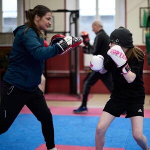 Katie Taylor Instagram - Trying to keep up with the next generation at Arbour Hill Boxing Club! 🥊

📷 @markrobinsonphoto