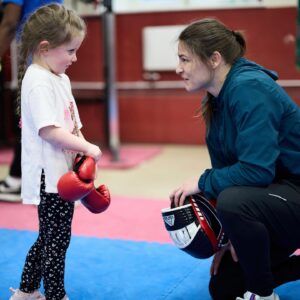 Katie Taylor Instagram - Trying to keep up with the next generation at Arbour Hill Boxing Club! 🥊

📷 @markrobinsonphoto