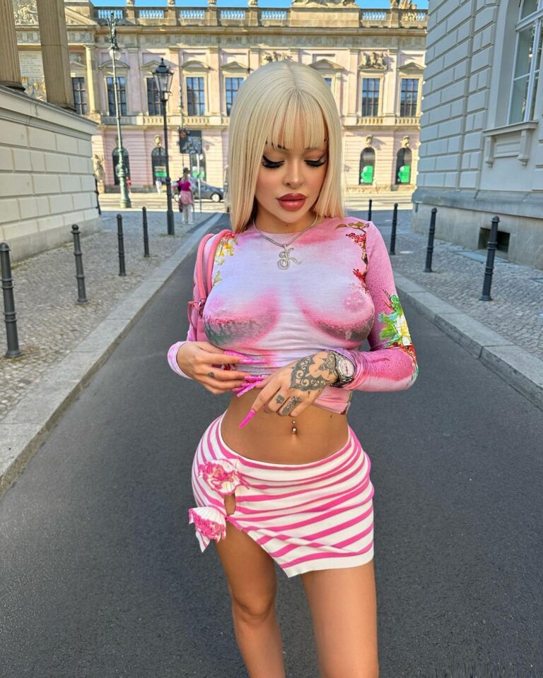 Katja Krasavice Instagram - Pinke Rolex, Pinke P*ssy💕