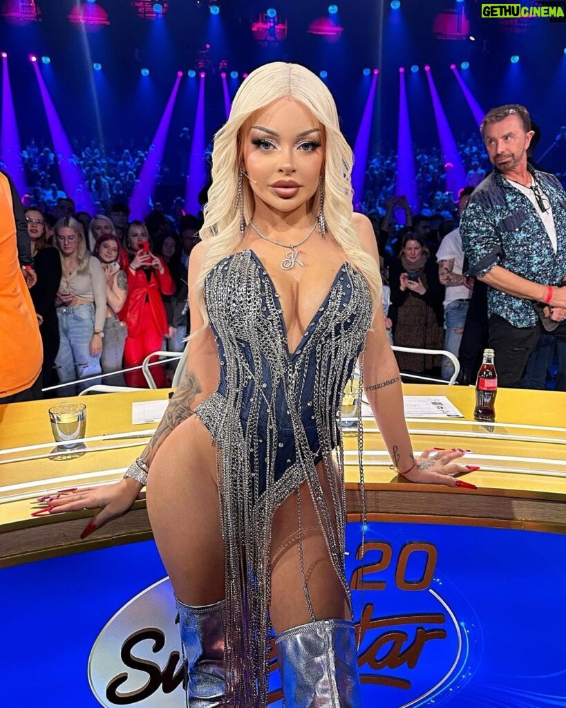 Katja Krasavice Instagram - Die DSDS Jurorin mit dem Herz für Bitches ❤️‍🔥