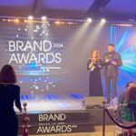 Katya Lel Instagram – Счастлива получить Премию  Brand Awards @artem__sorokin 🔥 за мировой хит « Мой мармеладный»! 
Благодарю за добрые слова прекрасных ведущих @baranovskaya_tv 😘
@maximprivalov 🧡
Посылаю свою любовь каждому сердцу!💜
#катялель #чудесныйвечер #премия #мировойхит