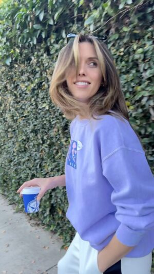 Kayla Ewell Instagram - I give a damn but Vicki Donovan doesn’t. 
 #tvd merch this weekend at @epiccons 
Online December 1st.