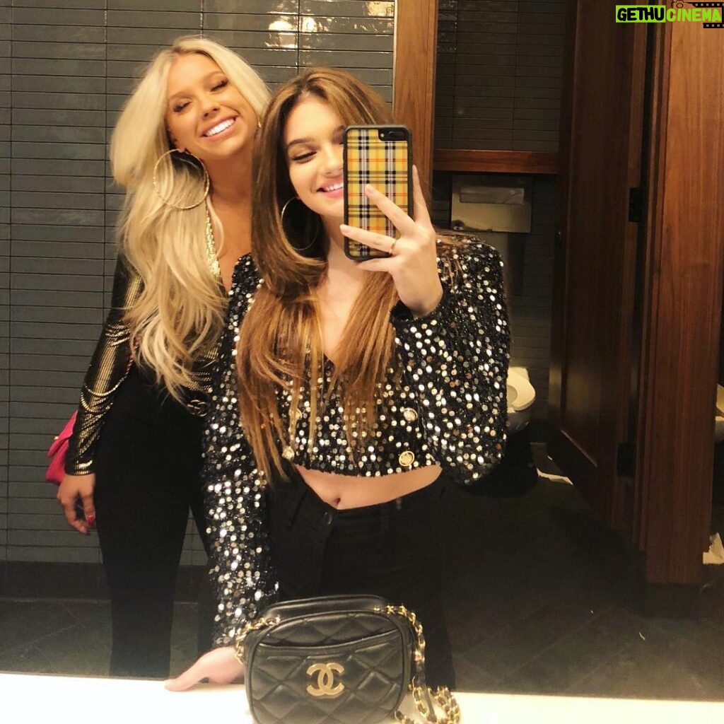 Kaylyn Slevin Instagram - My girl⚡️ #fashionnovababes