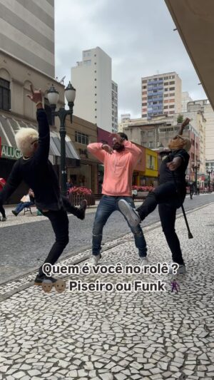 Kaysar Dadour Instagram - Quem é você no rolê ?
👨🏼‍🦳👴🏻 Piseiro ou Funk 🕺🏻