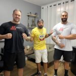 Kaysar Dadour Instagram - Nunca esqueça que hoje é o melhor dia NO mundo… Projeto novo com os brabos 💪🔥 em breve novidades 💪 . . . . . #treino #motivacao #academia #atleta #nuncadesistir #naodesistadosseussonhos #nevergiveup #kaysar #kaysardadour #melhordianomundo