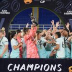 Kelley O'Hara Instagram - COLOMBIA ft. bats, bees, and trophies • #beezup #IYKYK