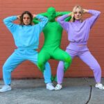 Kelli Erdmann Instagram - Forced the #greenman to do this trend with us 😂 dc: @gregoriansisters #heymacarena #macarena #trend #happykelli #kaushacampbell #dance