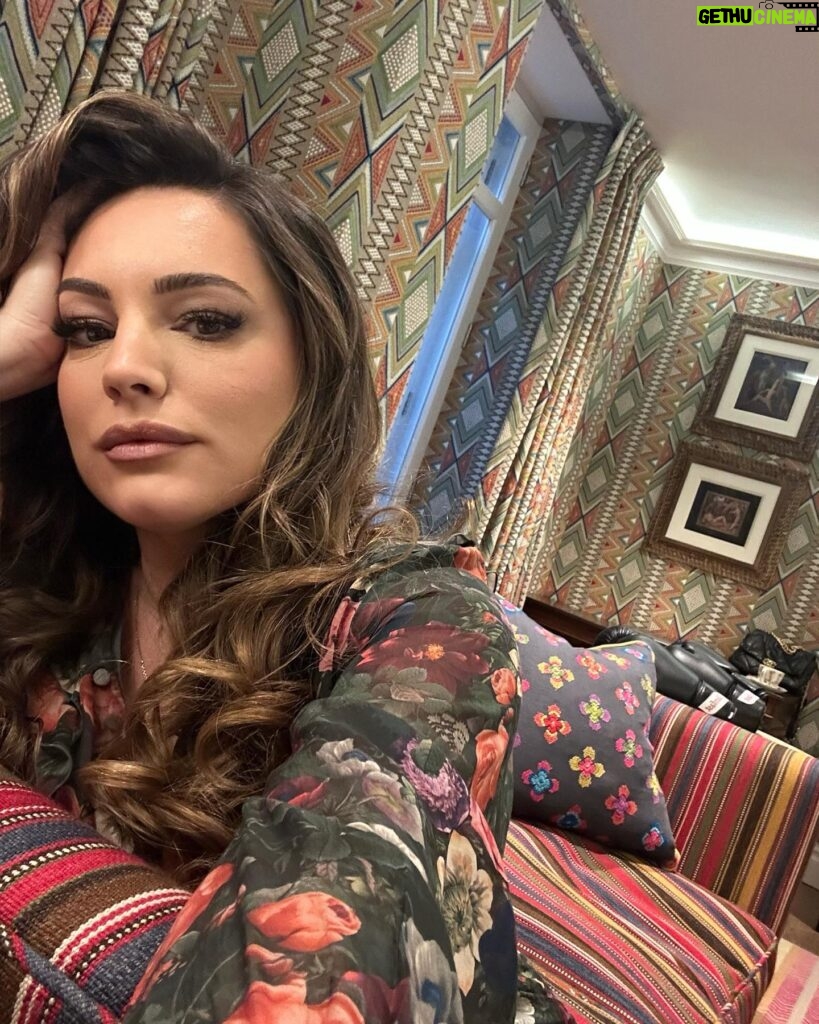 Kelly Brook Instagram - Junkets 💫