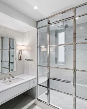 Kelly Jean Killoren Instagram - PARK AVENUE|  UPTOWN GIRL| Welcome to my uptown. 510 PARK AVENUE 12 5bedroom/ 4.5 bathrooms, 3000 sqft,, PRICE $5,995,00M. This magnificent full floor property is close proximity to everything you need and love. First off, Central Park-which is 842.6 acres-  is minutes away from your doorstep. Le Bilbouquet- a must have is the cajun chicken- is next door and across the street is Il Mulino- the finest Italian food in the city. Avra and Ciprianis are within blocks away. So now that you are all set with the best restaurants and the most beautiful park- let’s talk about the incredible installations on Park Avenue from florals to art from the Spectacular Swimmers- thanks to the Patrons of Park Avenue. The beat shopping is seconds away with Tiffany and Co, Prada, Louis Vuitton, Bergdorf Goodman, and Bulgari. The Aman Hotel holds one of the most exclusive spas in the world including great acupunture. And, last but not least the staff at 510 Park Avenue offers white glove service. Welcome to your beautiful new world. @douglaselliman #realestate #parkavenue #kellykillorenbensimonteam 📸 @rich_caplan_photography