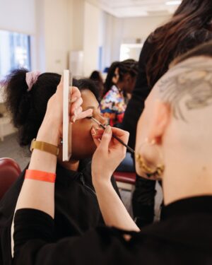 Kelly Jean Killoren Instagram - CHARITY| THANK YOU| @maccosmetics for being at the @gardenofdreams @thegarden Talent Show to support all of the beautiful performers. It means a lot to me to see how these children and young adults thrive on the stage at Radio City Music Hall Thank you so much! It feels good to look and feel good. Xx kkb