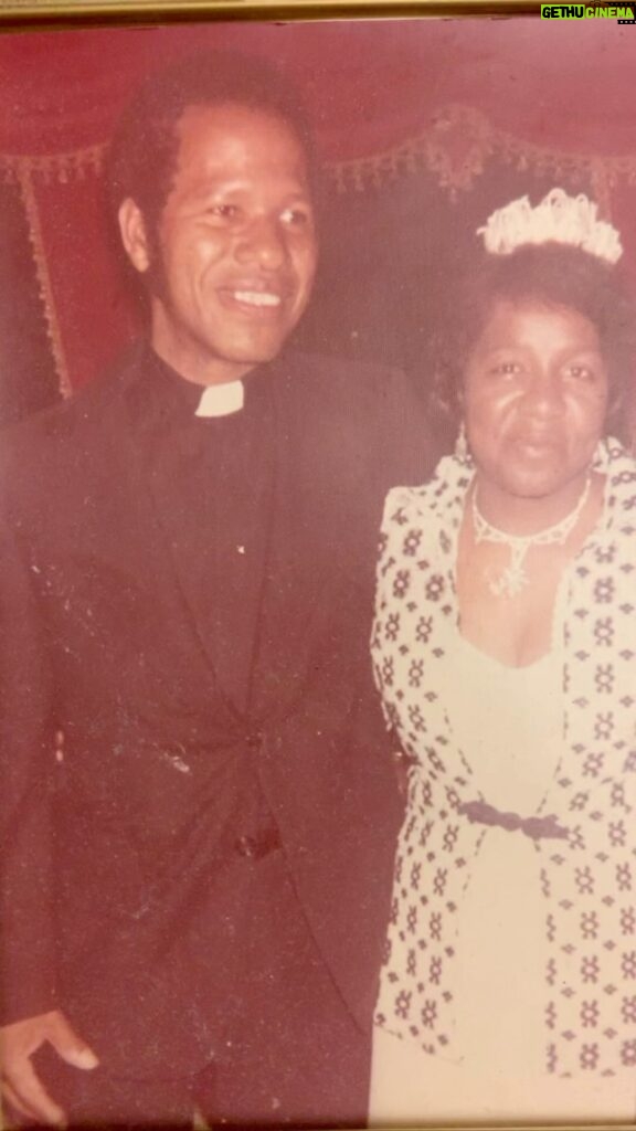 Kelly Price Instagram - #RealCouplesGoals my grandparents were together for more than 70 years until death did them part. Through good and bad and sickness and health for richer and wealth God joined us together! I look forward to spending the rest of my life with you my love ❤️🖤❤️🖤 Happy Anniversary @_king_uf_kings_ Matt 19:6 Wherefore they are no more Twain but ONE flesh. What therefore God has joined together let NOT ONE put asunder. KJV