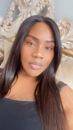 Kelly Price Instagram - I looked over to the left ⬅️ 😍😍😍 @_king_uf_kings_