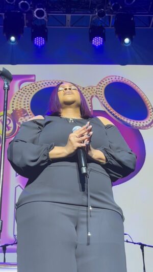 Kelly Price Instagram - @mskellyprice was in the building Sunday night and had everyone out their seats. If you weren’t there, we know you wish you were! #KellyPrice #singer #songwriter #songstress #sanger #singersongwriter #femalesinger  #recordingartist #music #liveconcert #rnb #rnbmusic #womeninmusic #actress #rnbsinger #musicindustry #musiclife #thevoice #vocalist #vocals #Detroit #InthekeyofKelly #KellyPricefanpage