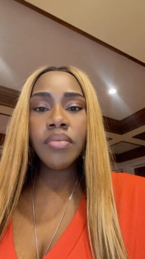 Kelly Price Instagram - Hello Monday. Breaking News‼️❗️‼️

@diijaithesinger @arleisham @stringbeats @dsmfirm