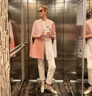 Kelly Rutherford Instagram - 🩷🎀