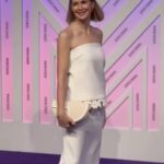 Kelly Rutherford Instagram - Thank you @seriesmania @escortboys.laserie @lavicoutureofficial @patou @sania.dmina @thatch.jewelry 🤍💫