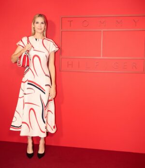 Kelly Rutherford Instagram - @tommyhilfiger ♥️ #tommyhilfiger #nyfw2024